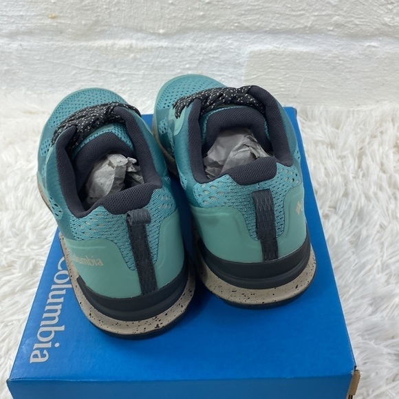 NIB Columbia Vitesse Shoes - Picture 6 of 8
